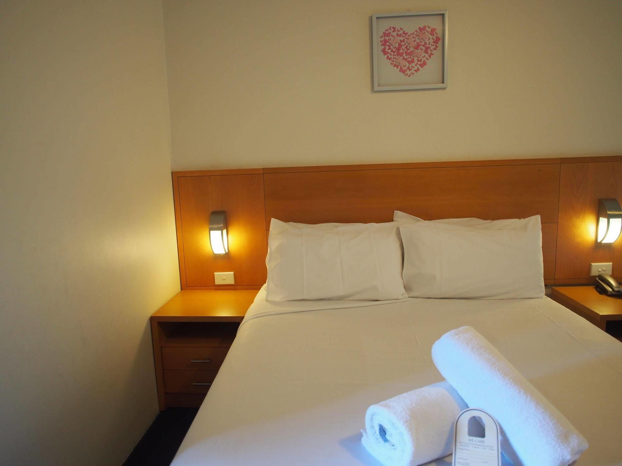 Garden Lodge Sydney Hotel Bagian luar foto